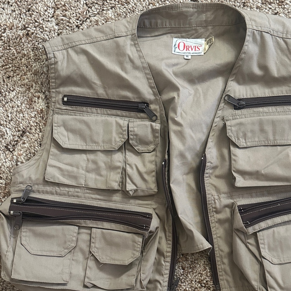 Orvis Men's Khaki Multi-Pocket Vest